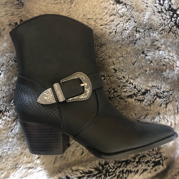 Western Booties - Picture 2 of 5